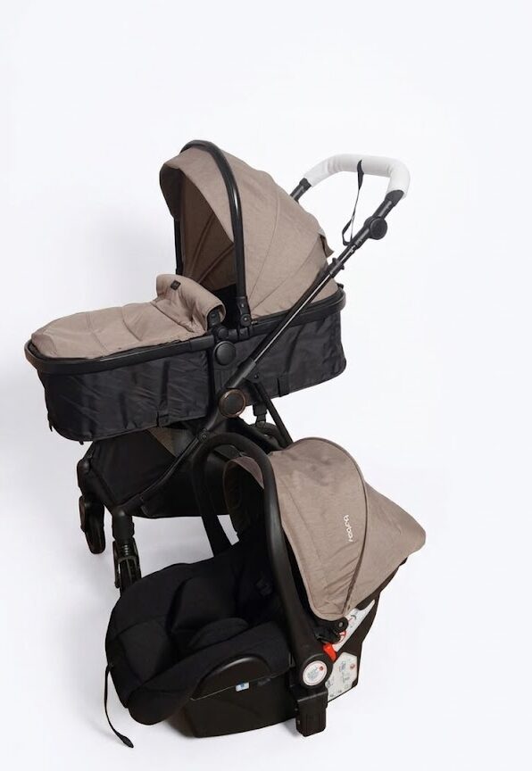 Poussette Burbay 3-en-1– Système de Voyage avec Nacelle et Siège Auto