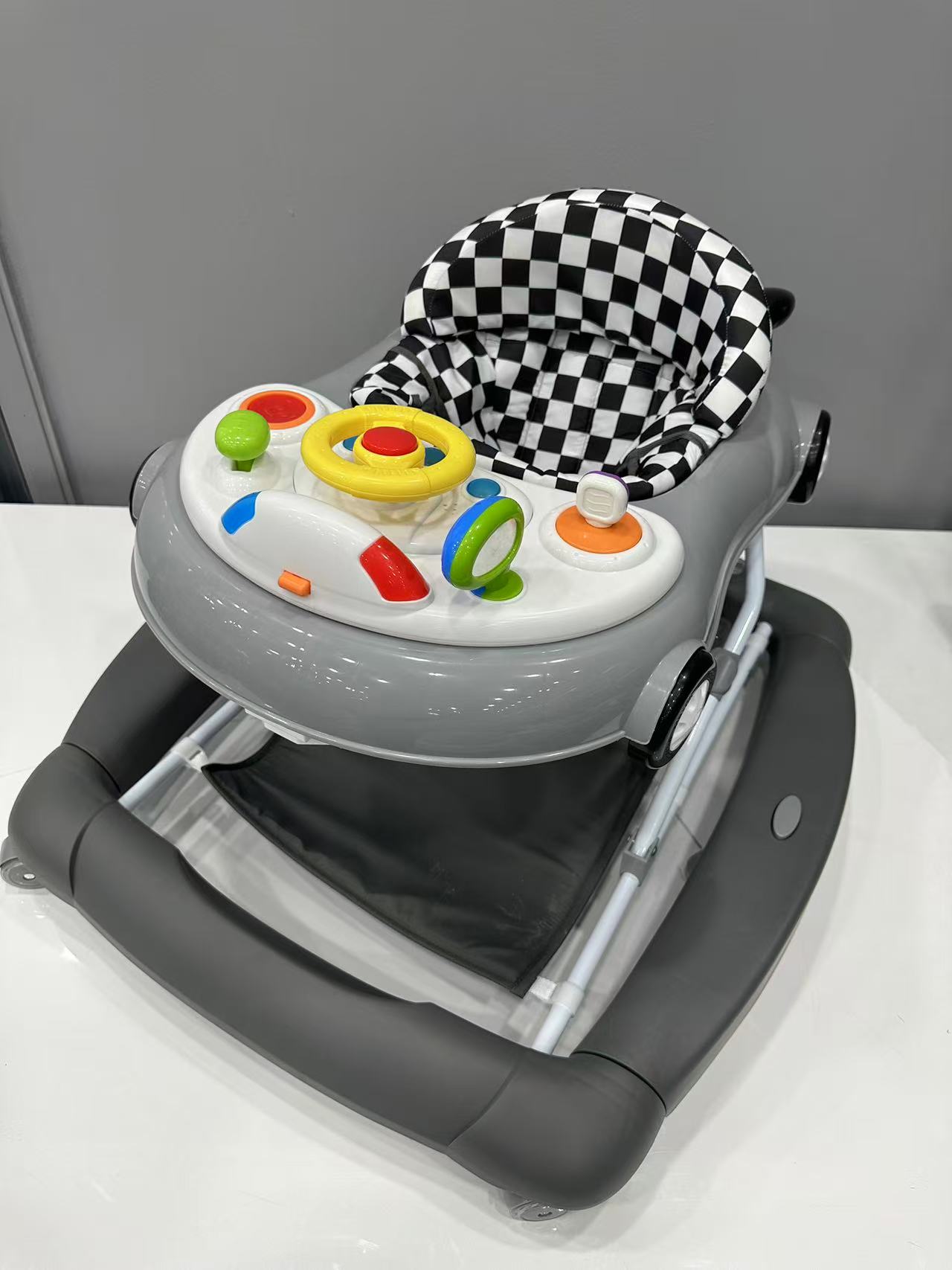 Trotteur bébé noir et gris 2 en 1 BURBAY – balancelle, musical, pliable et réglable