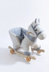 Cheval à bascule enfant en peluche – siège confortable et structure en bois