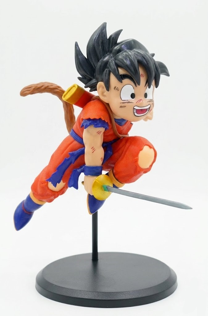 Figurine Son Goku Enfant Sword Leap PVC 20 cm – Statue Dragon Ball Saut Épée