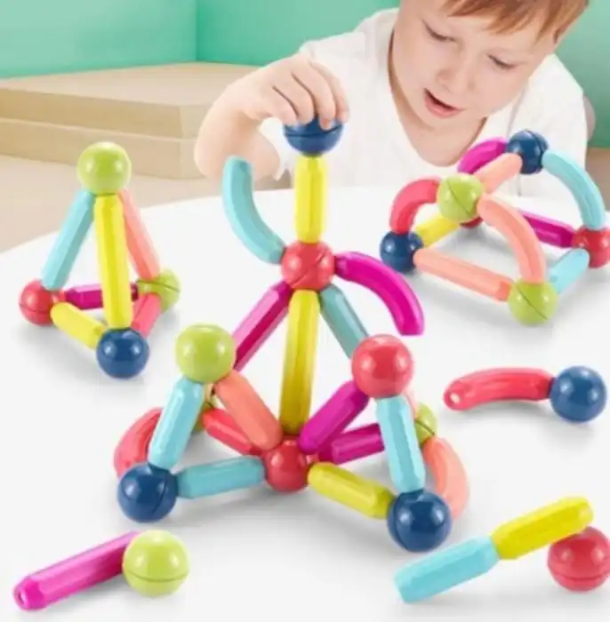 Jeu de Construction Magnétique 64 Pièces – Bâtonnets et Boules Magnétiques 3D